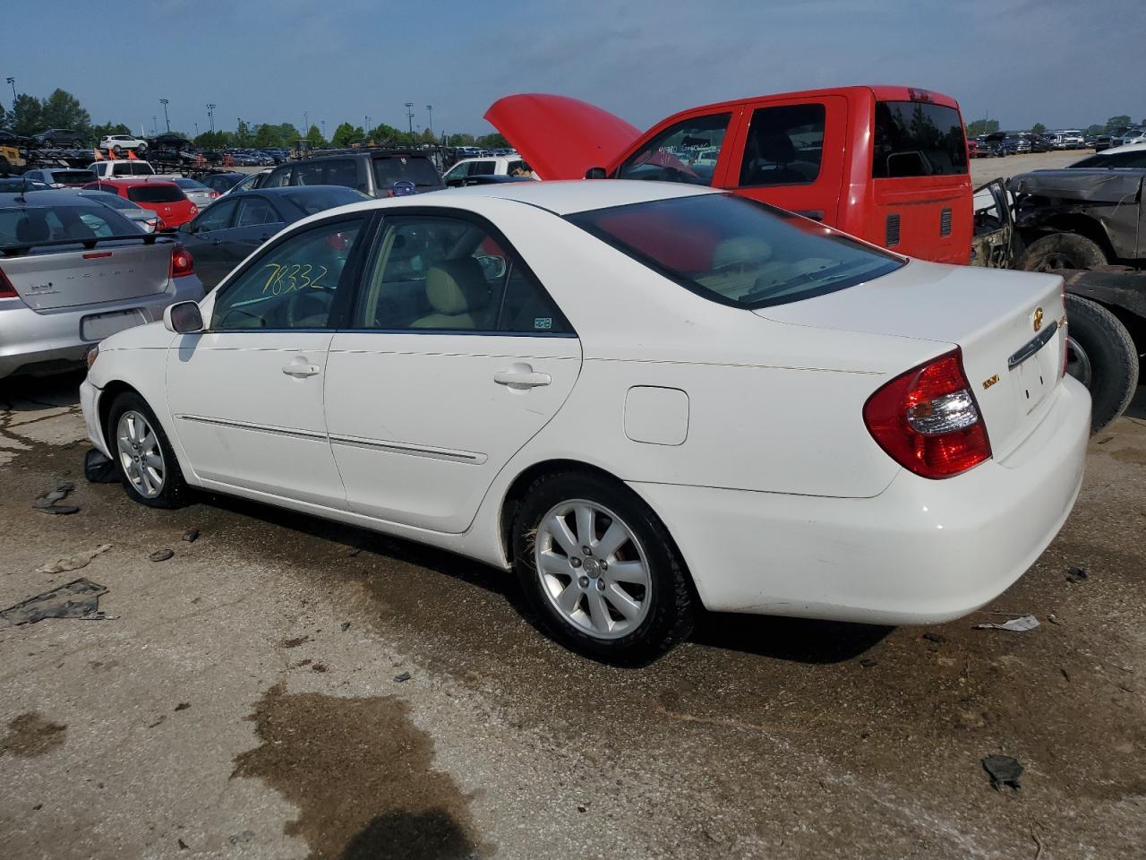 2002 Toyota Camry Le - Image 2