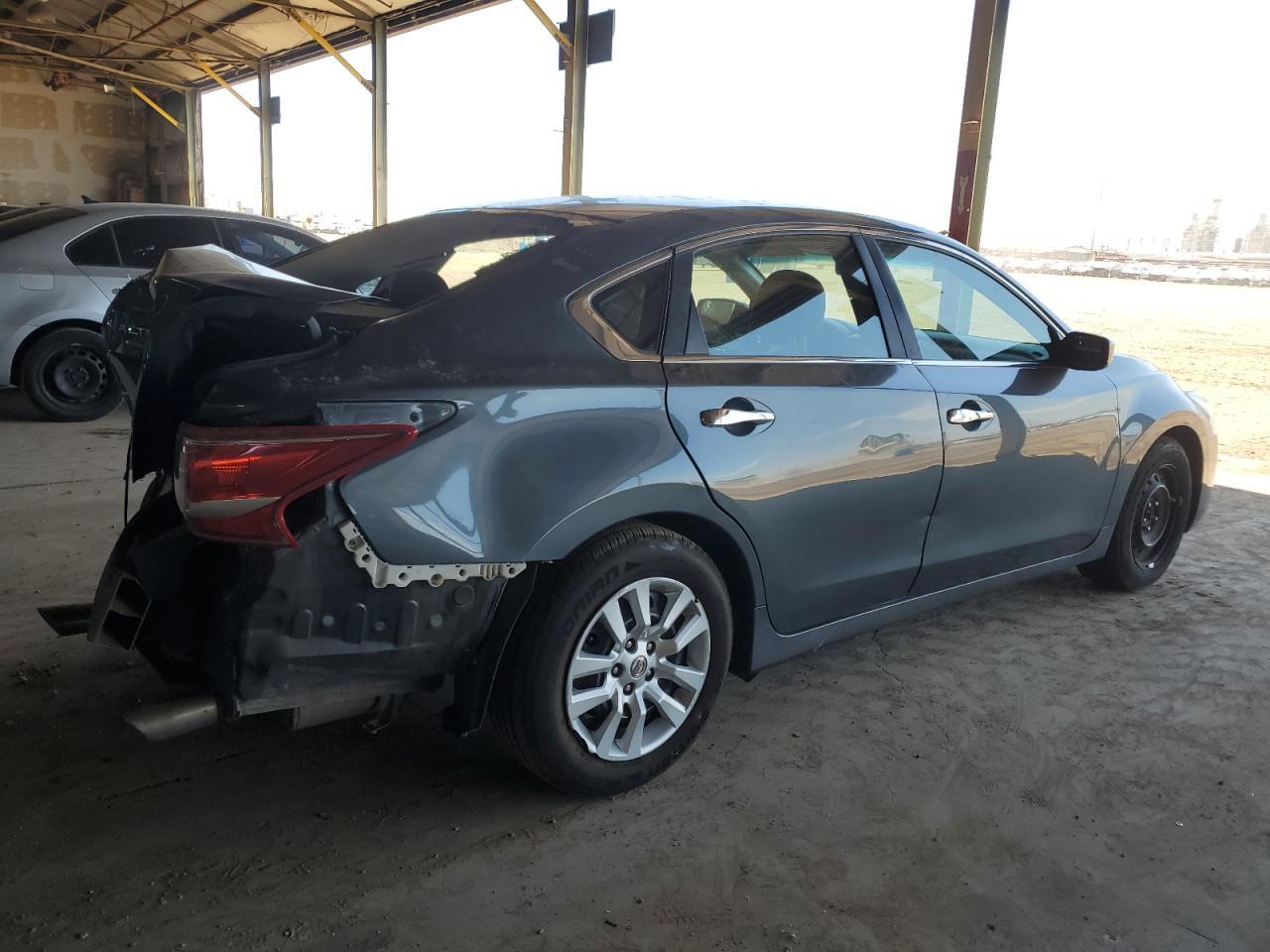 2013 Nissan Altima - Фото 3