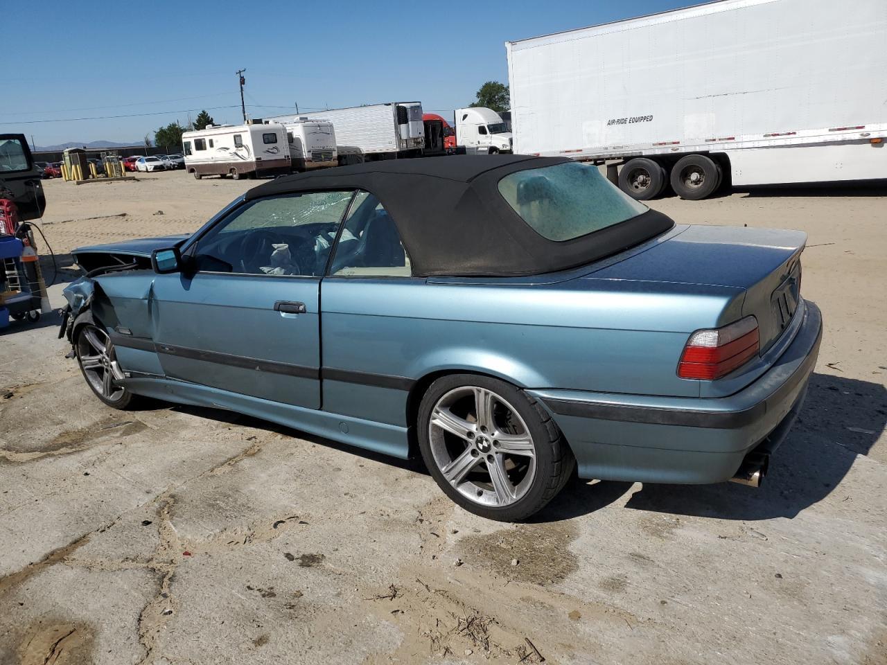 1997 BMW 328 Ic Automatic - Фото 2