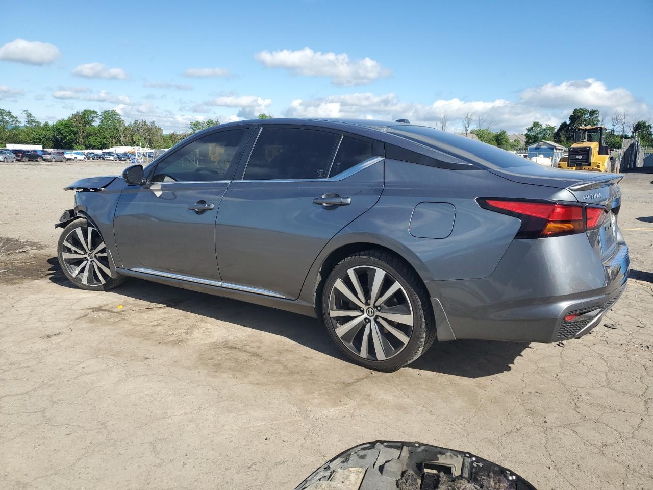 2020 Nissan Altima Sr - Фото 2