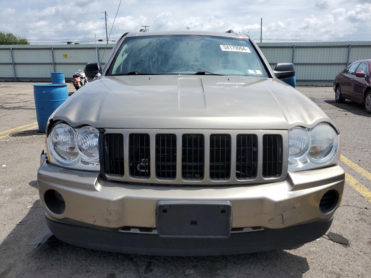 2005 Jeep Grand Cherokee Laredo - Image 5
