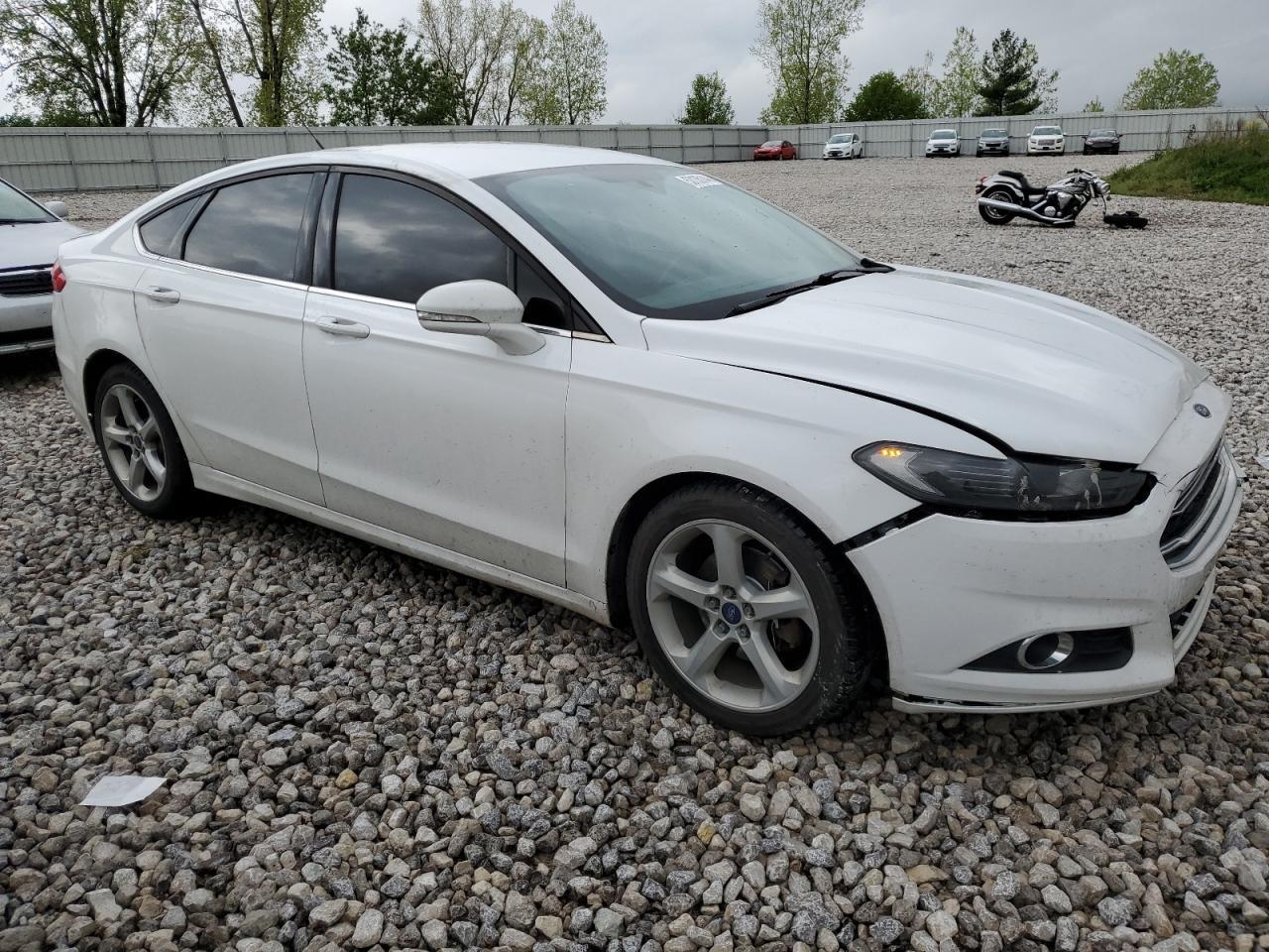 2016 Ford Fusion Se - Image 4