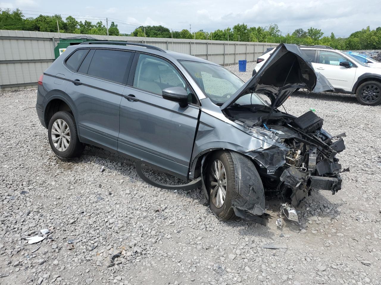 2020 Volkswagen Tiguan S - Фото 4