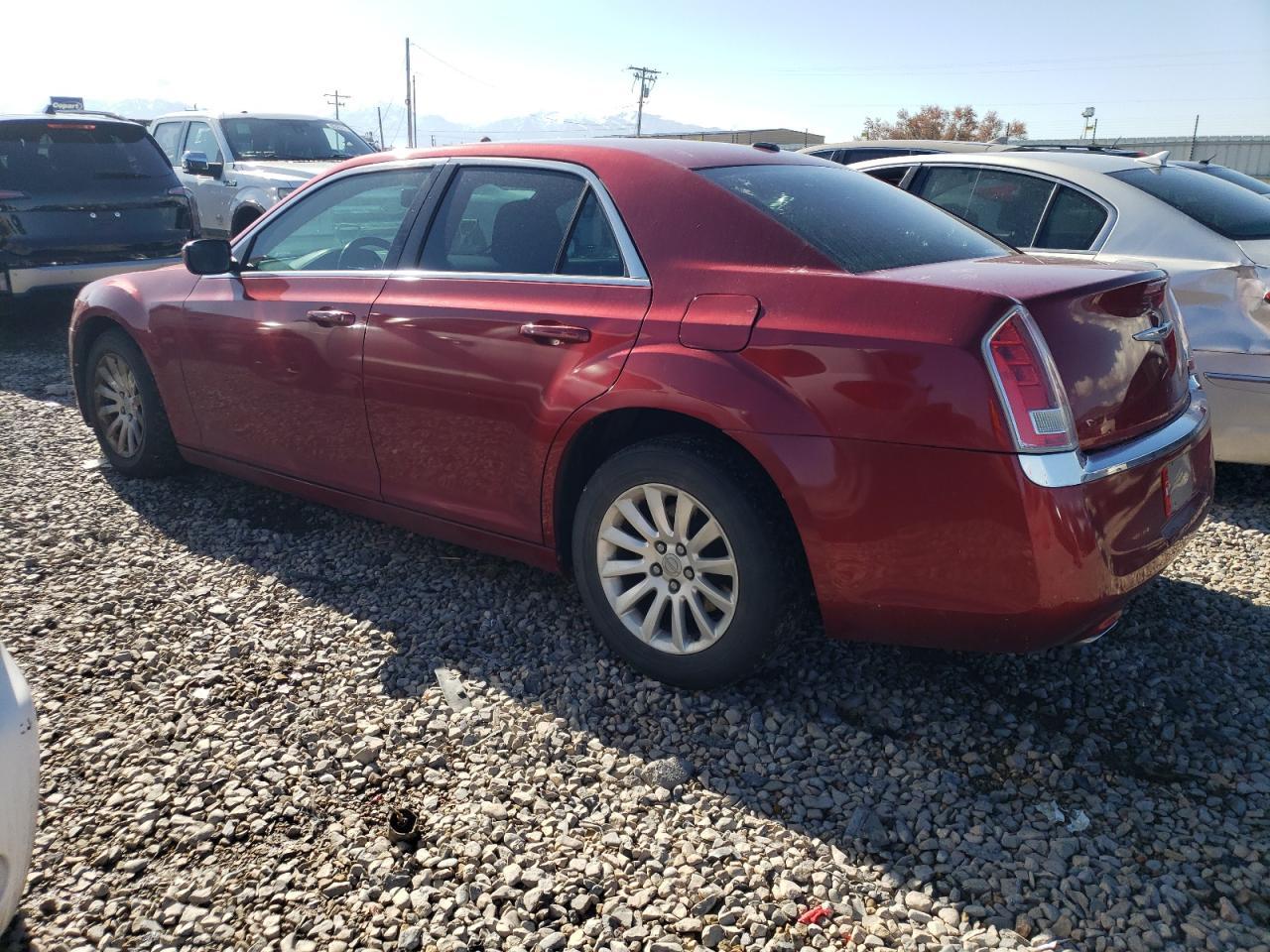 2011 Chrysler 300 - Фото 2