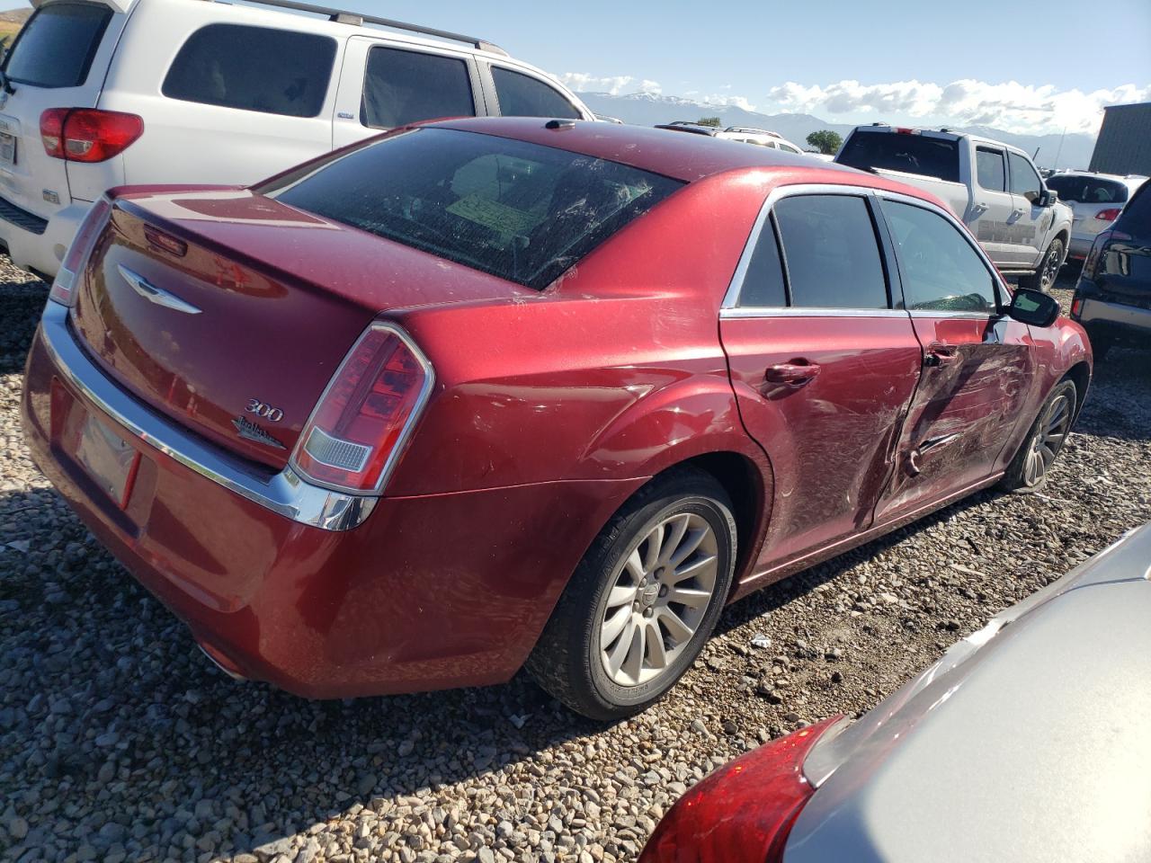 2011 Chrysler 300 - Фото 3