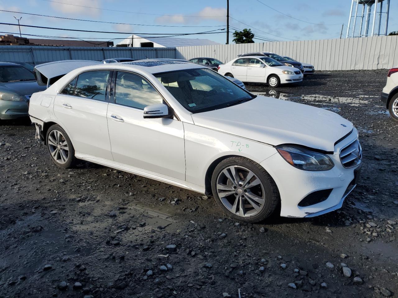 2016 Mercedes-Benz E 350 4Matic - Фото 4