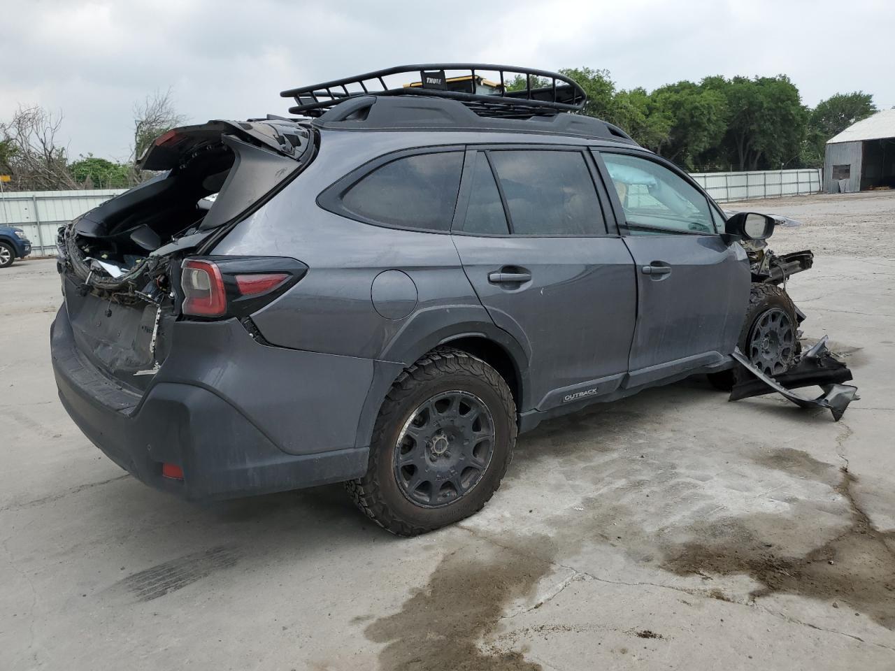2023 Subaru Outback Onyx Edition - Image 3
