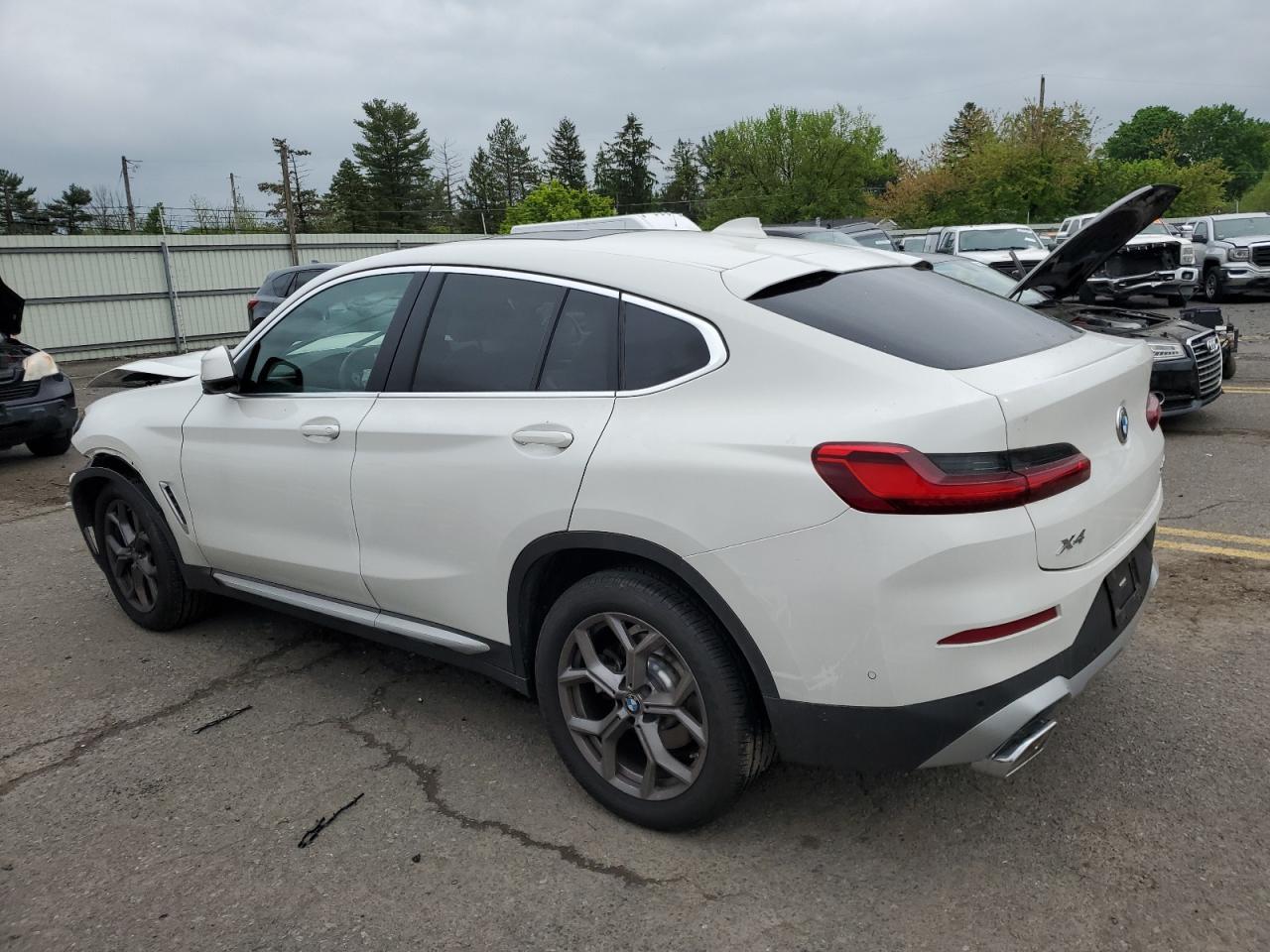 2023 BMW X4 xDrive30I - Фото 2