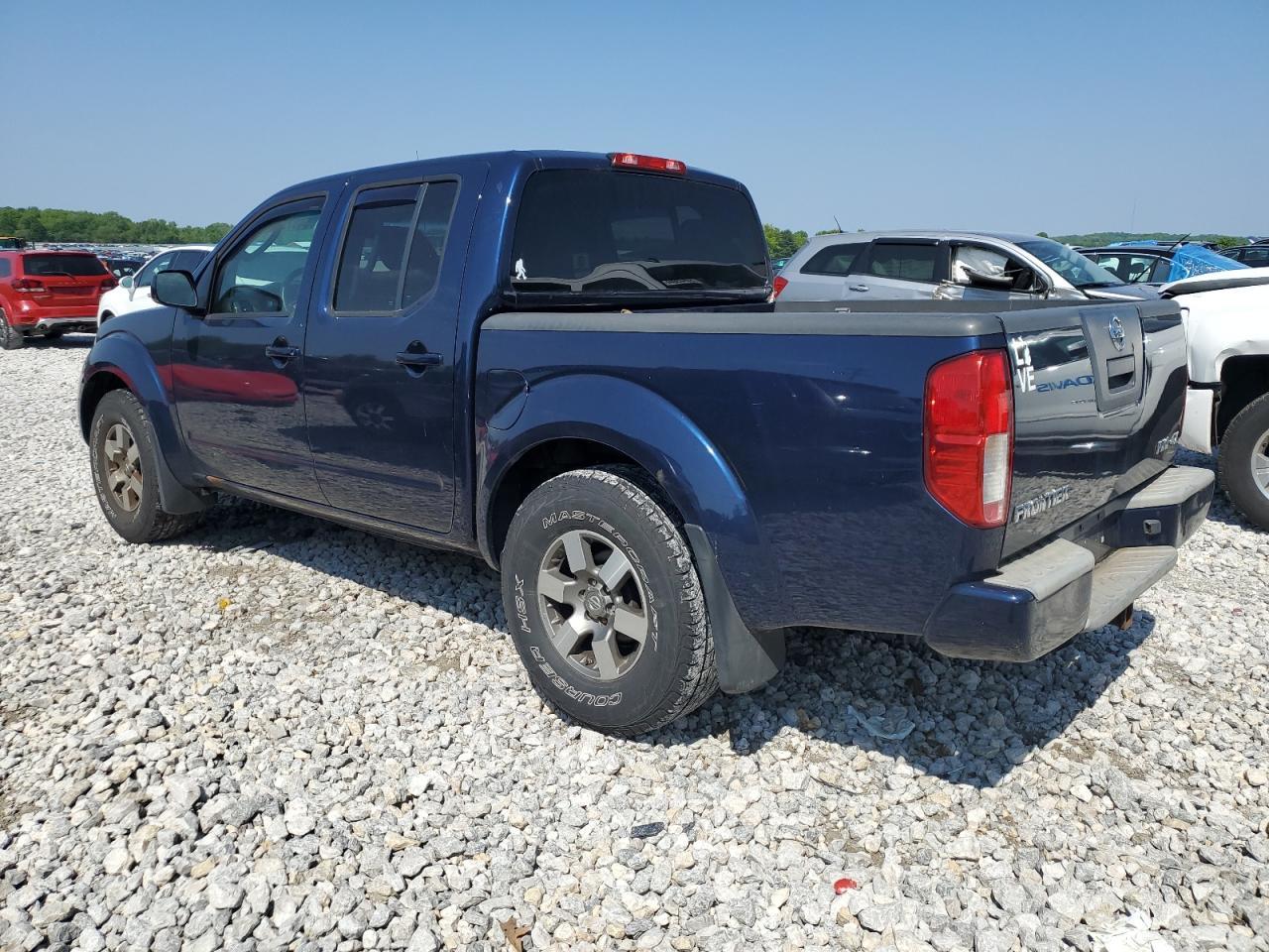 2010 Nissan Frontier Crew Cab Se - Фото 2