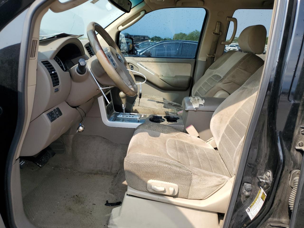 2008 Nissan Pathfinder S - Image 7