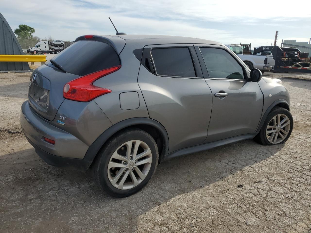 2013 Nissan Juke S - Фото 3