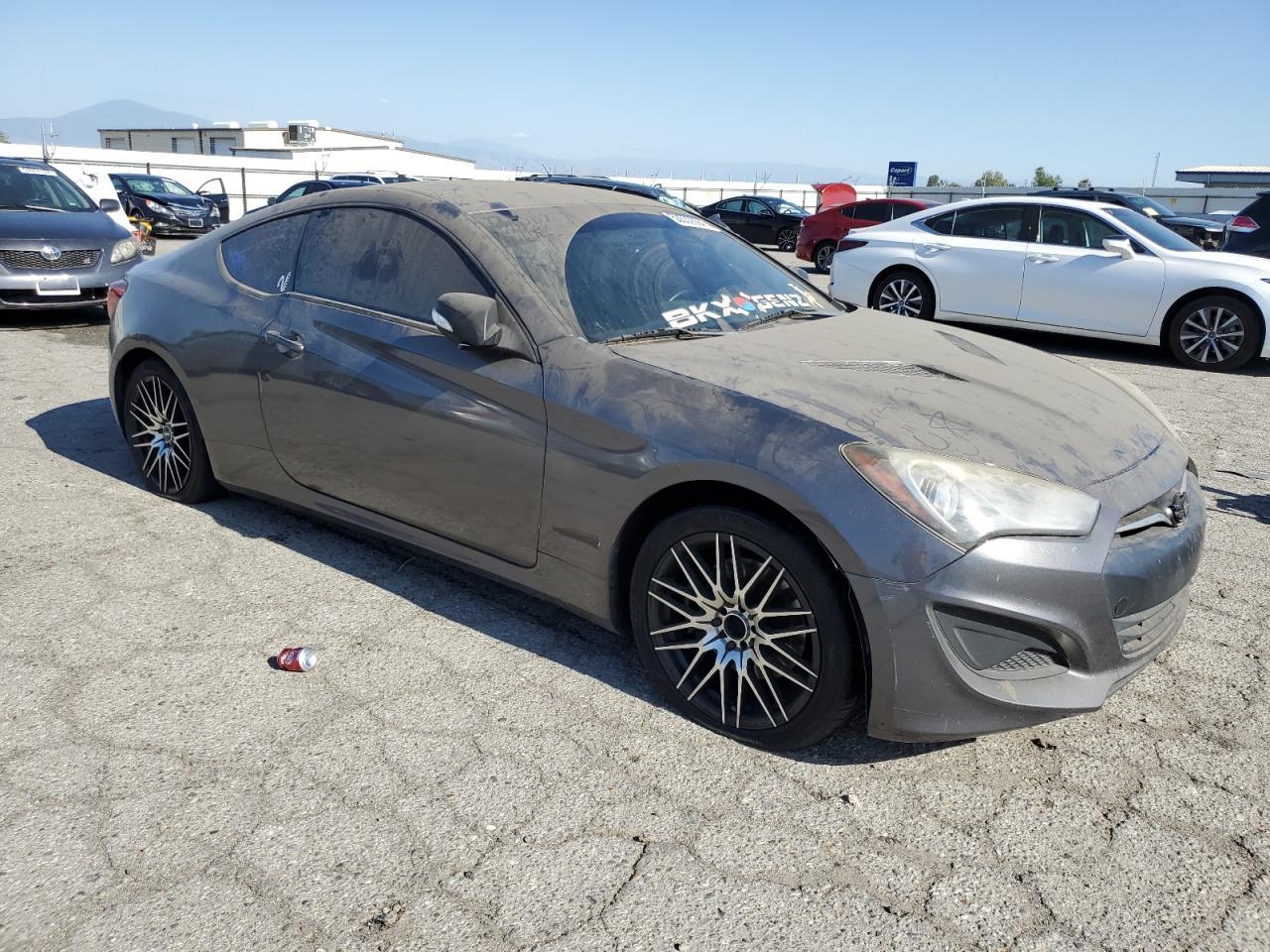 2013 Hyundai Genesis Coupe 2.0T - Фото 4