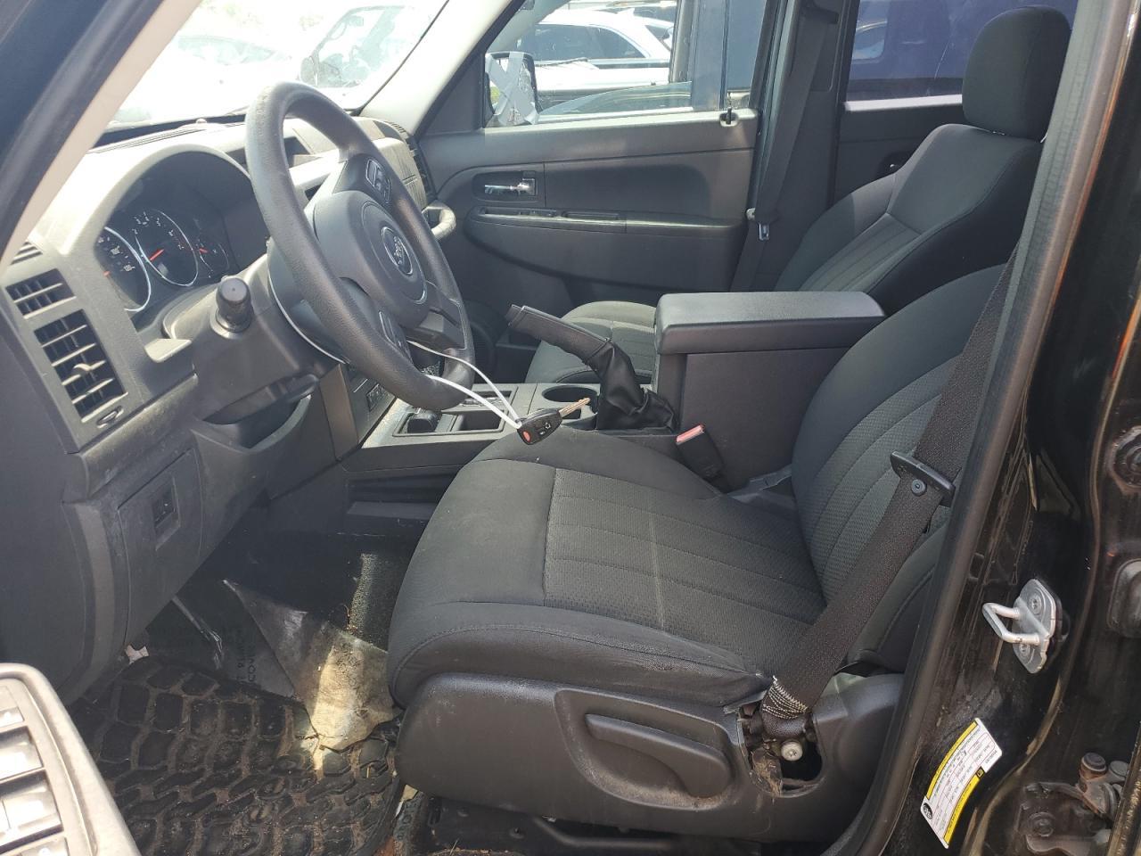 2012 Jeep Liberty Sport - Image 7