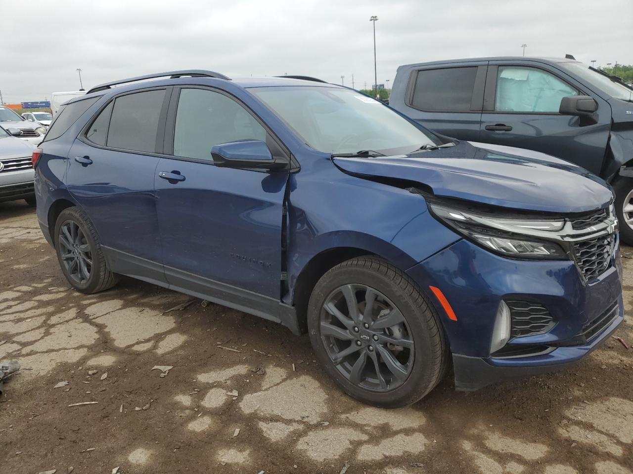 2022 Chevrolet Equinox Rs - Image 4