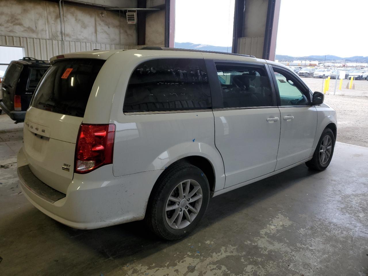 2019 Dodge Grand Caravan Sxt - Image 3