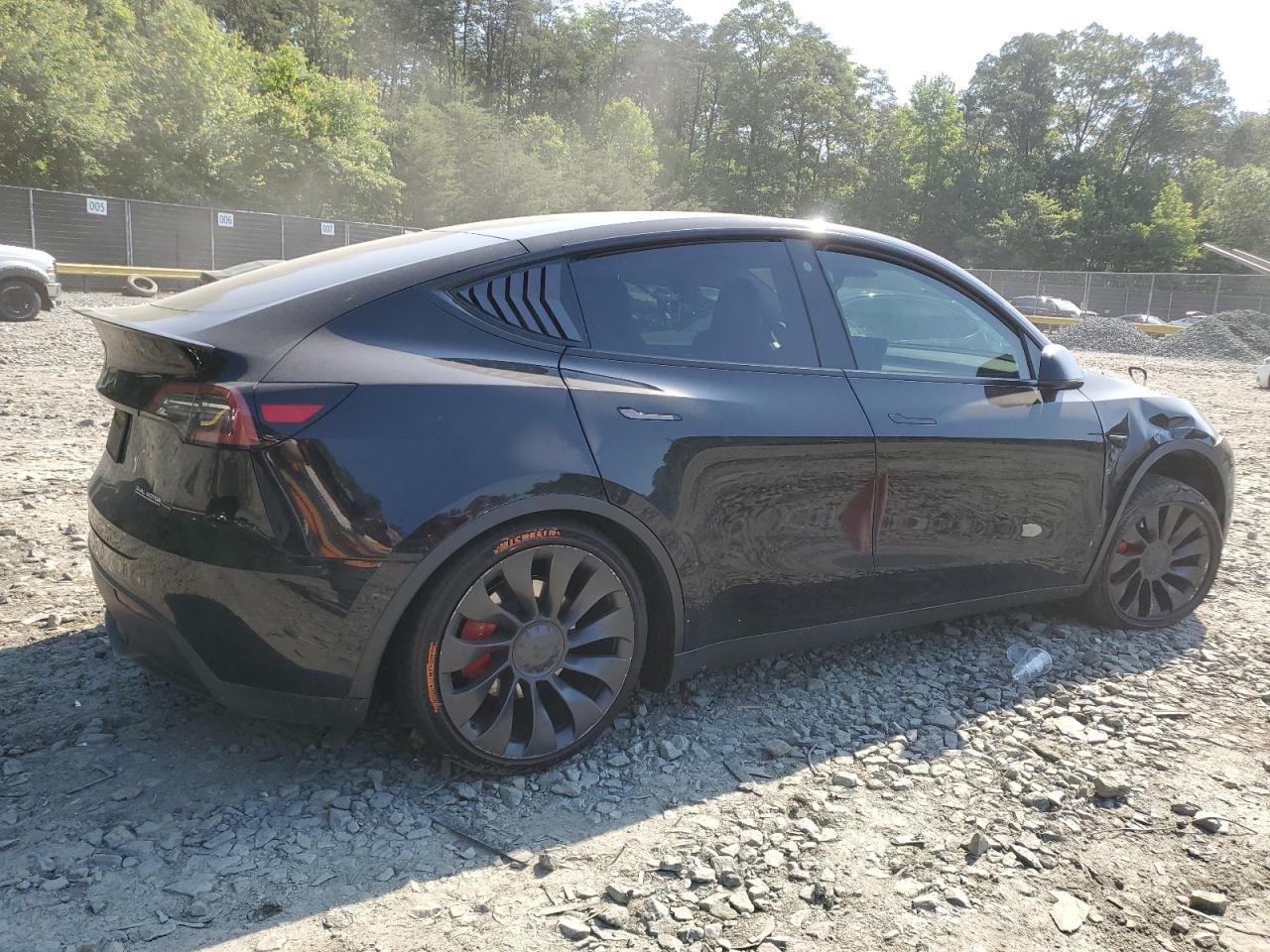 2023 Tesla Model Y - Image 3