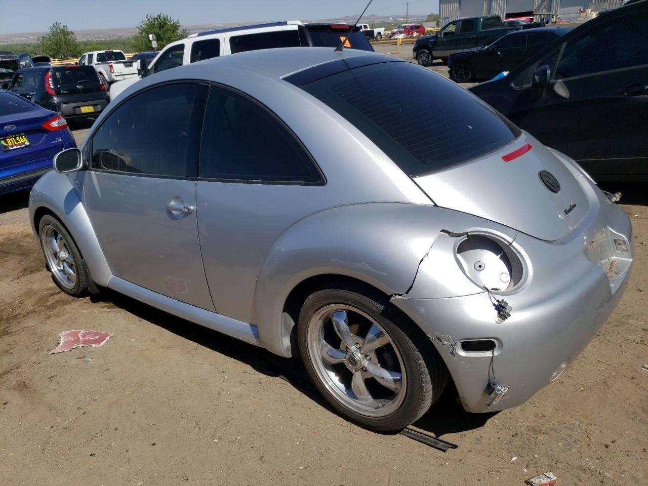2002 Volkswagen New Beetle Glx - Фото 2