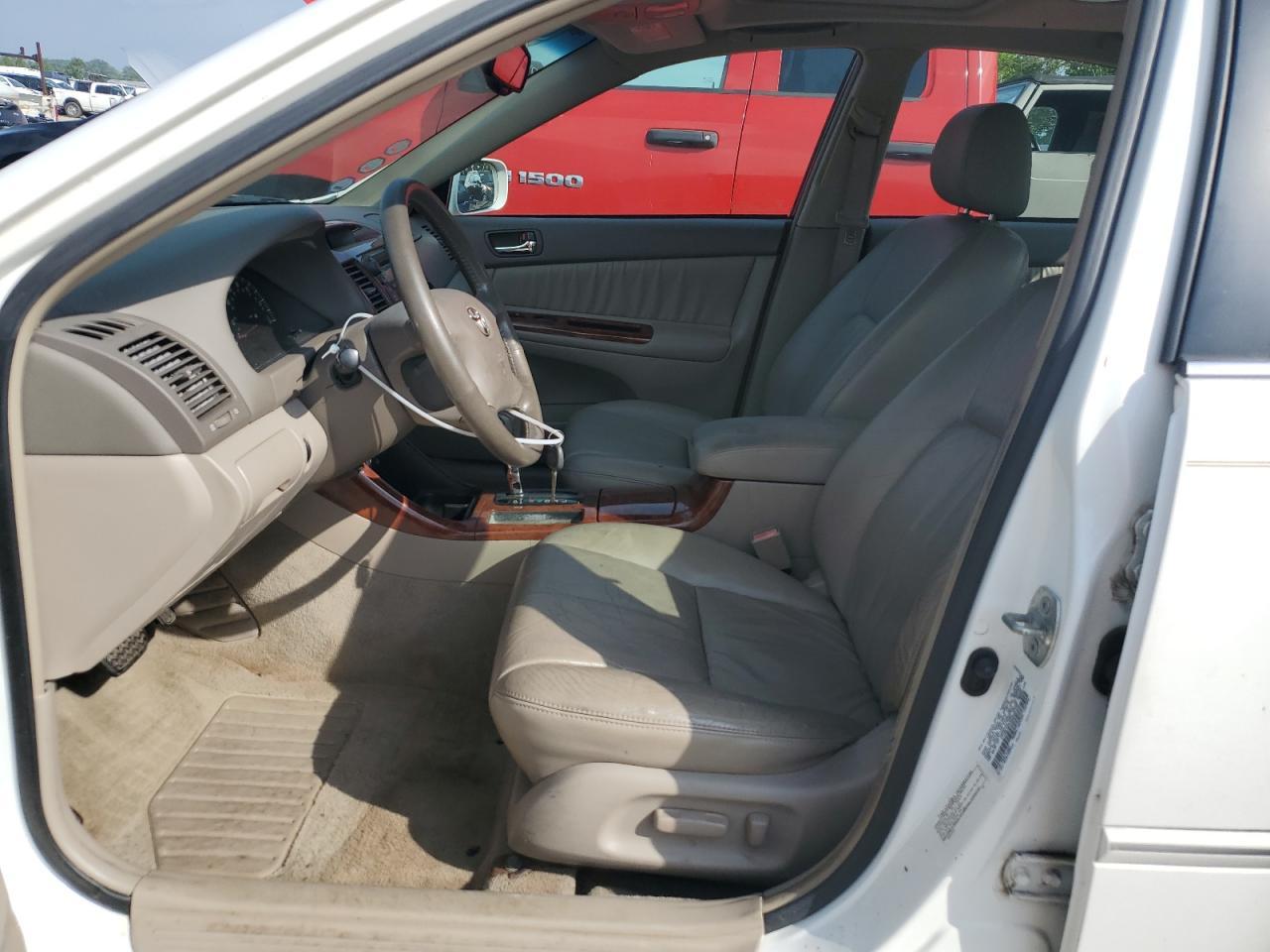 2002 Toyota Camry Le - Image 7