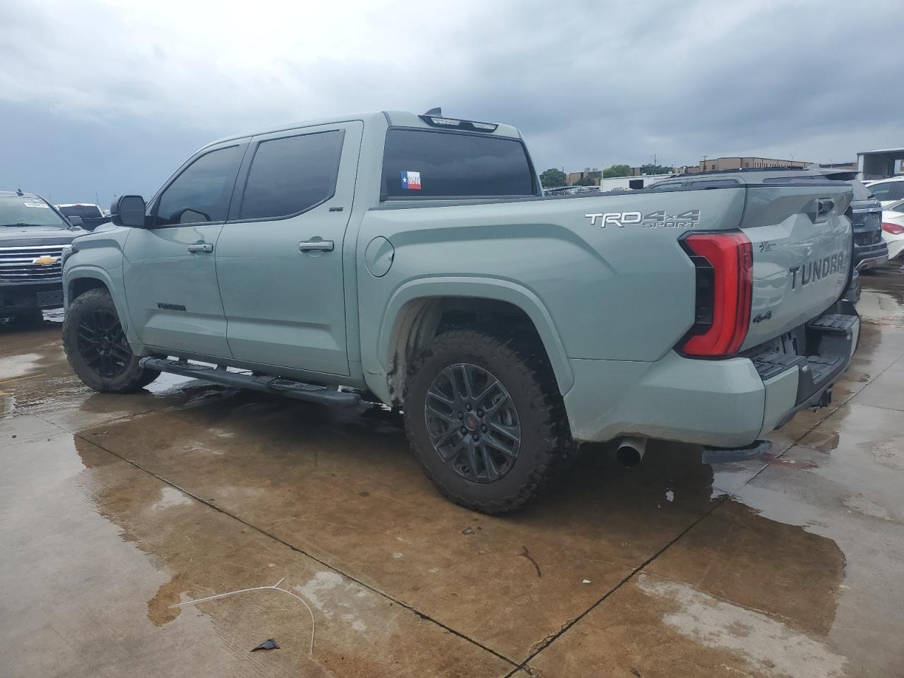 2023 Toyota Tundra Crewmax Sr - Фото 2