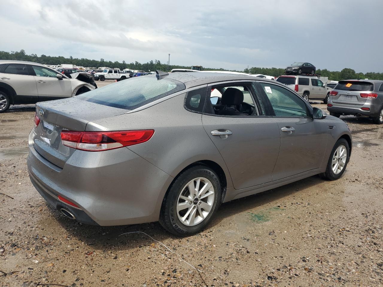 2018 Kia Optima Lx - Image 3