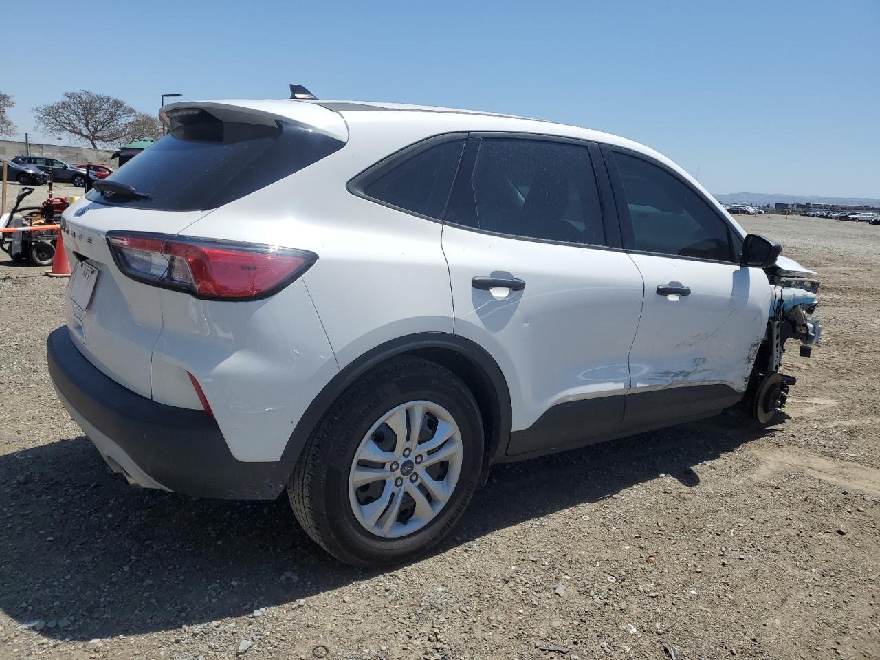 2022 Ford Escape S - Image 3