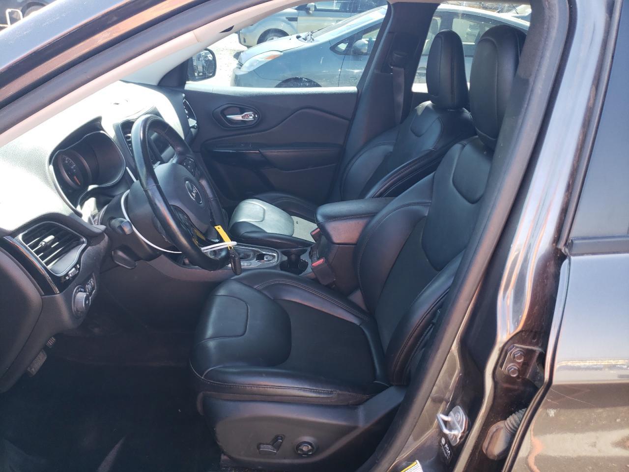 2021 Jeep Cherokee Latitude Plus - Image 7