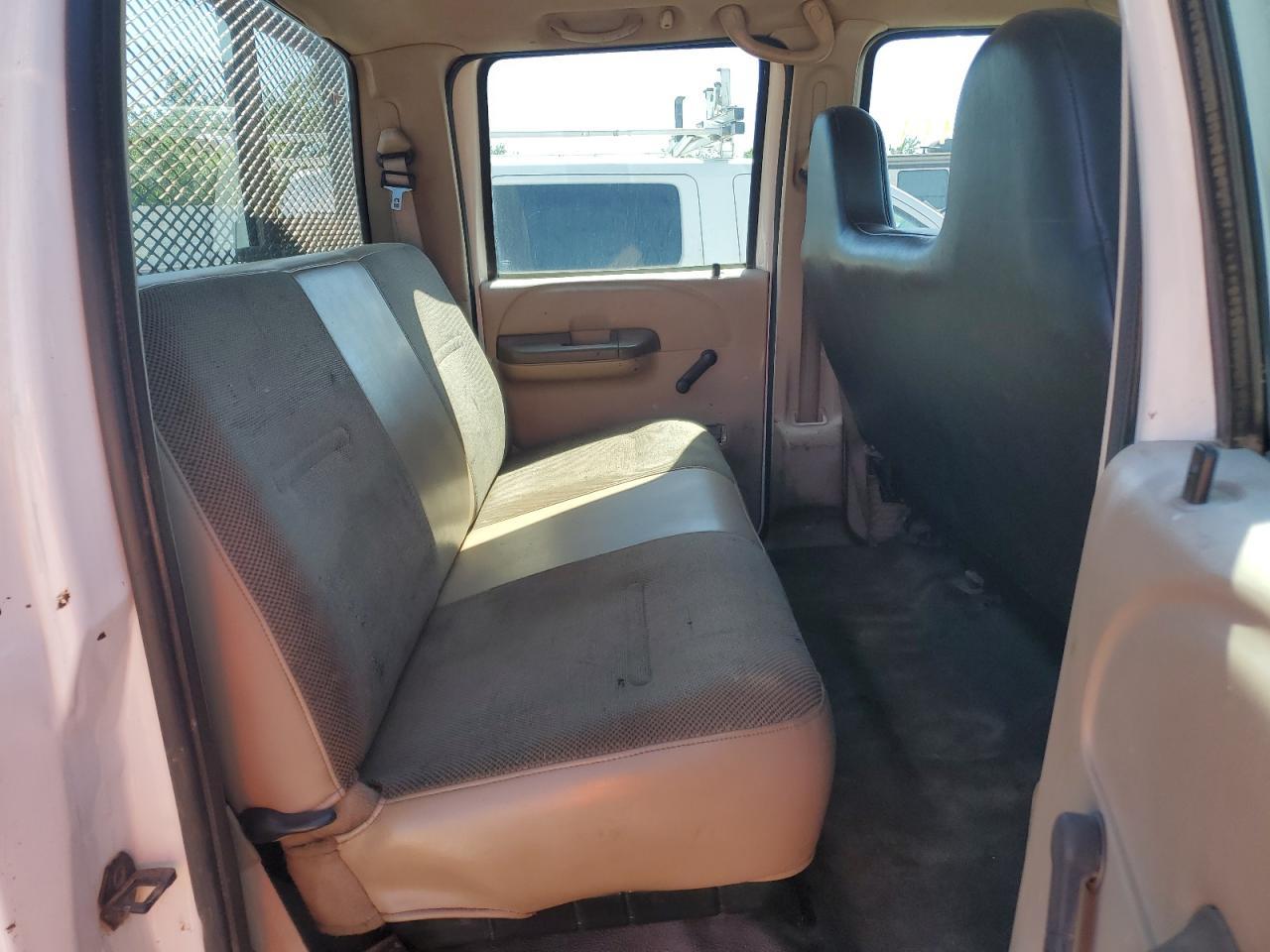 2004 Ford F450 Super Duty - Фото 6