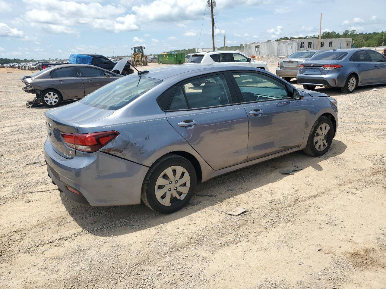 2020 Kia Rio Lx - Фото 3