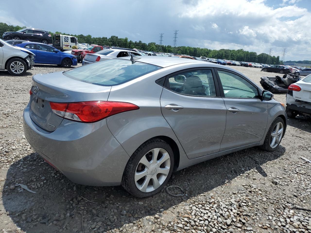 2012 Hyundai Elantra Gls - Фото 3