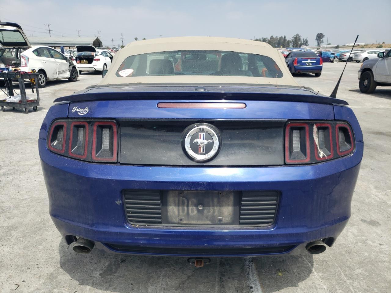 2013 Ford Mustang - Image 6