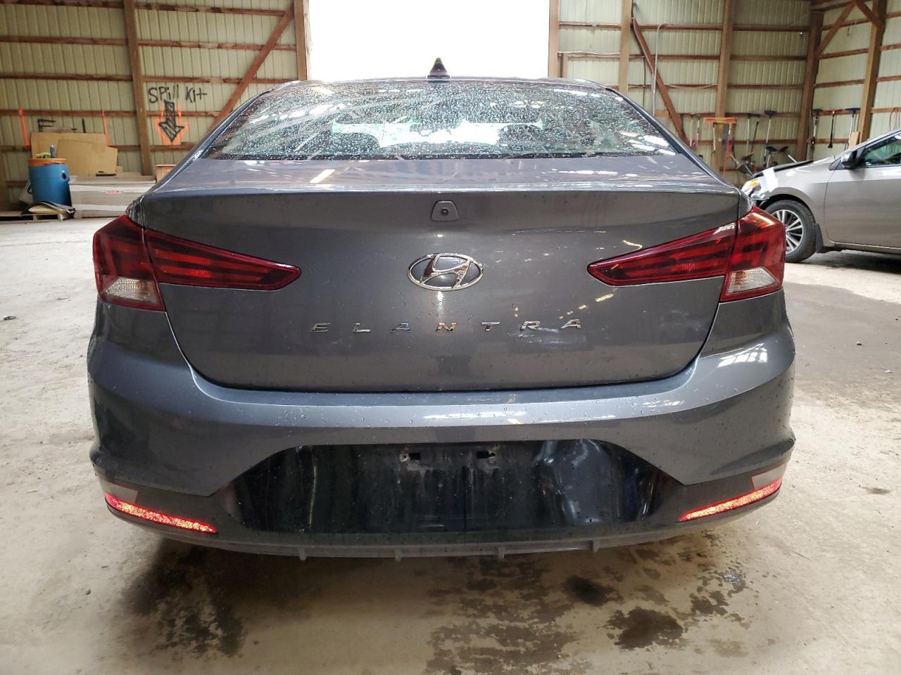 2020 Hyundai Elantra Sel - Фото 6