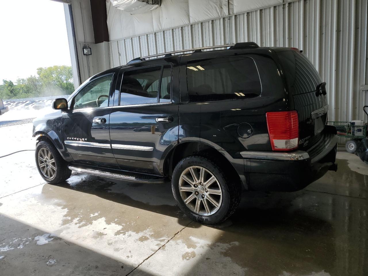 2008 Chrysler Aspen Limited - Фото 2