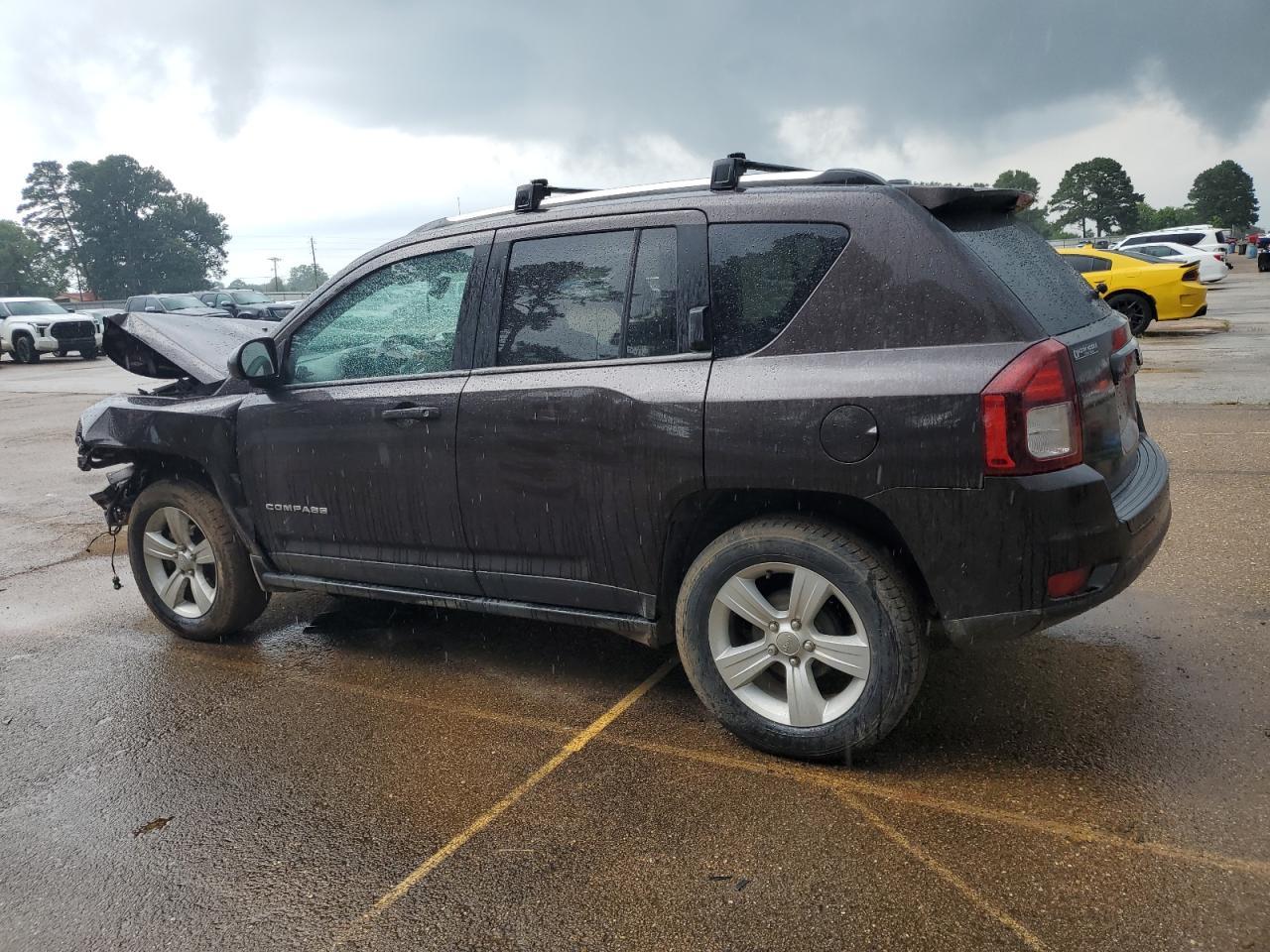 2014 Jeep Compass Sport - Фото 2