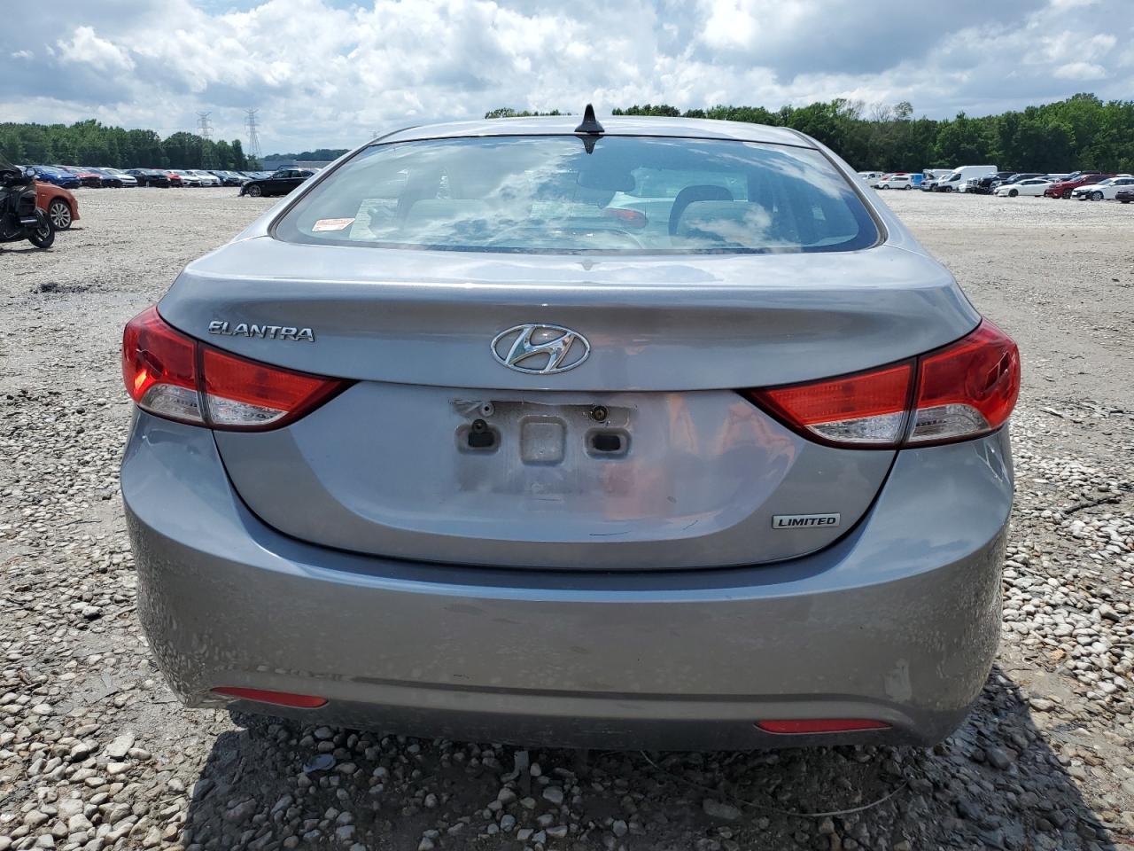 2012 Hyundai Elantra Gls - Фото 6