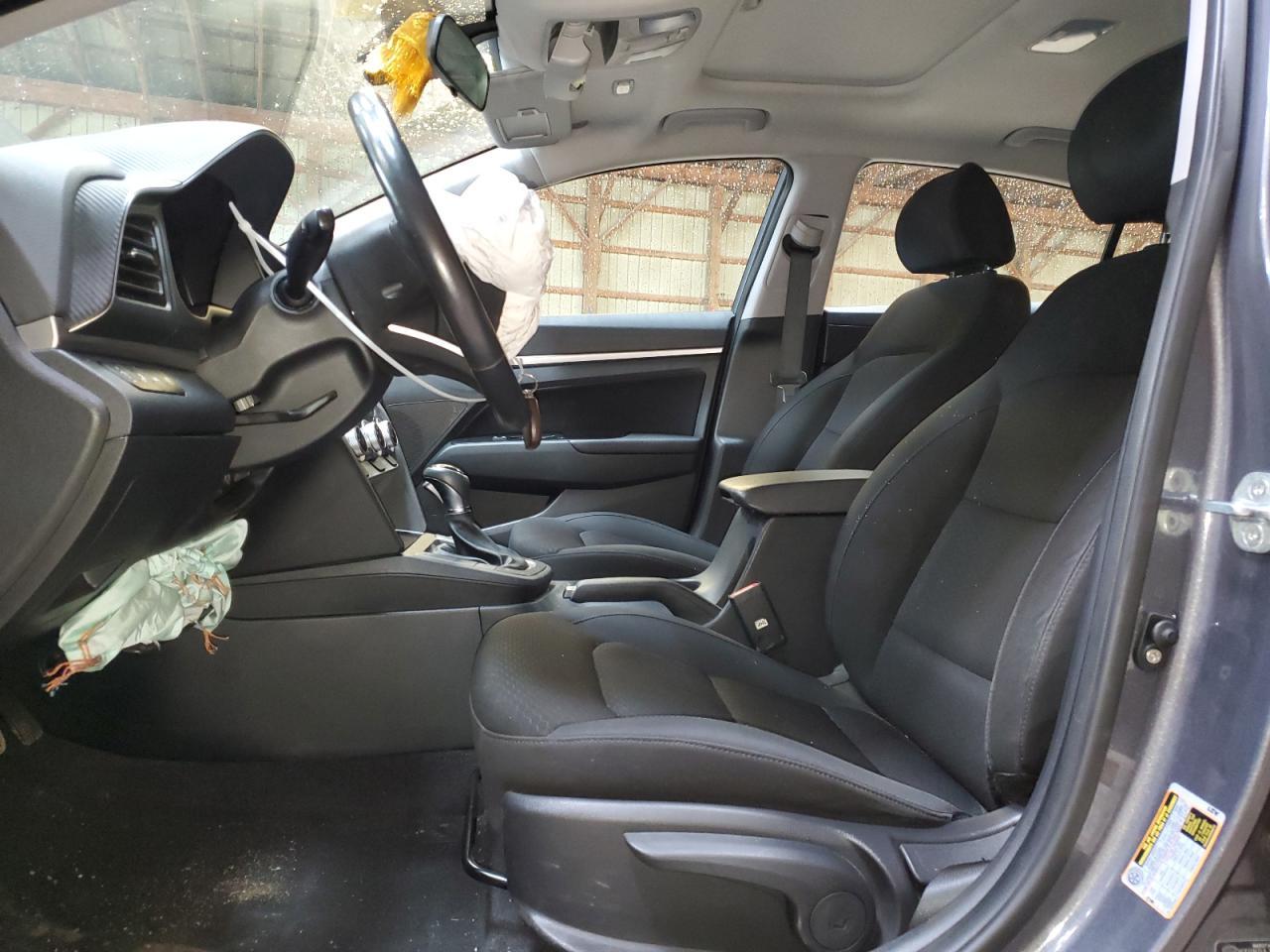 2020 Hyundai Elantra Sel - Фото 7