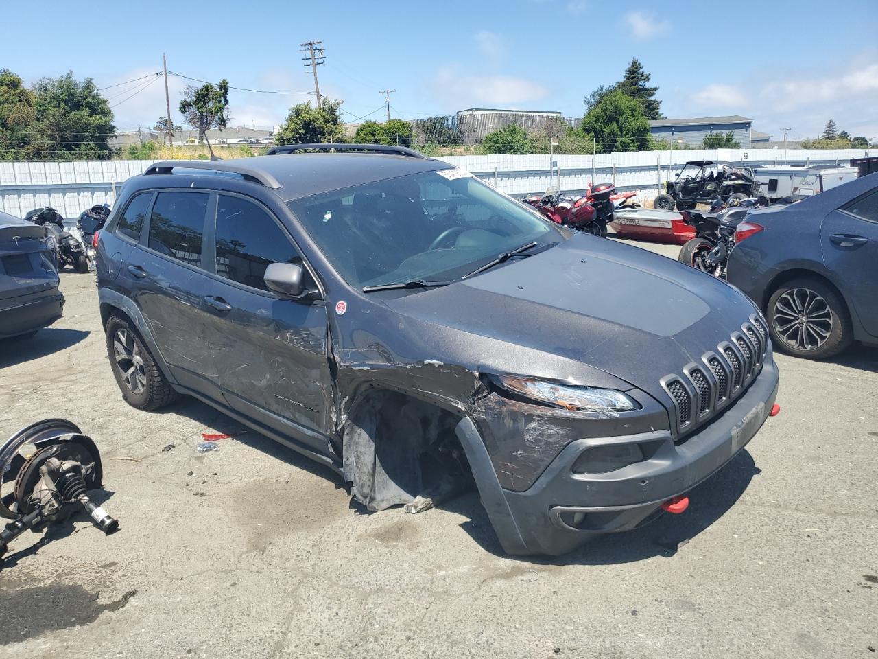 2017 Jeep Cherokee Trailhawk - Image 4