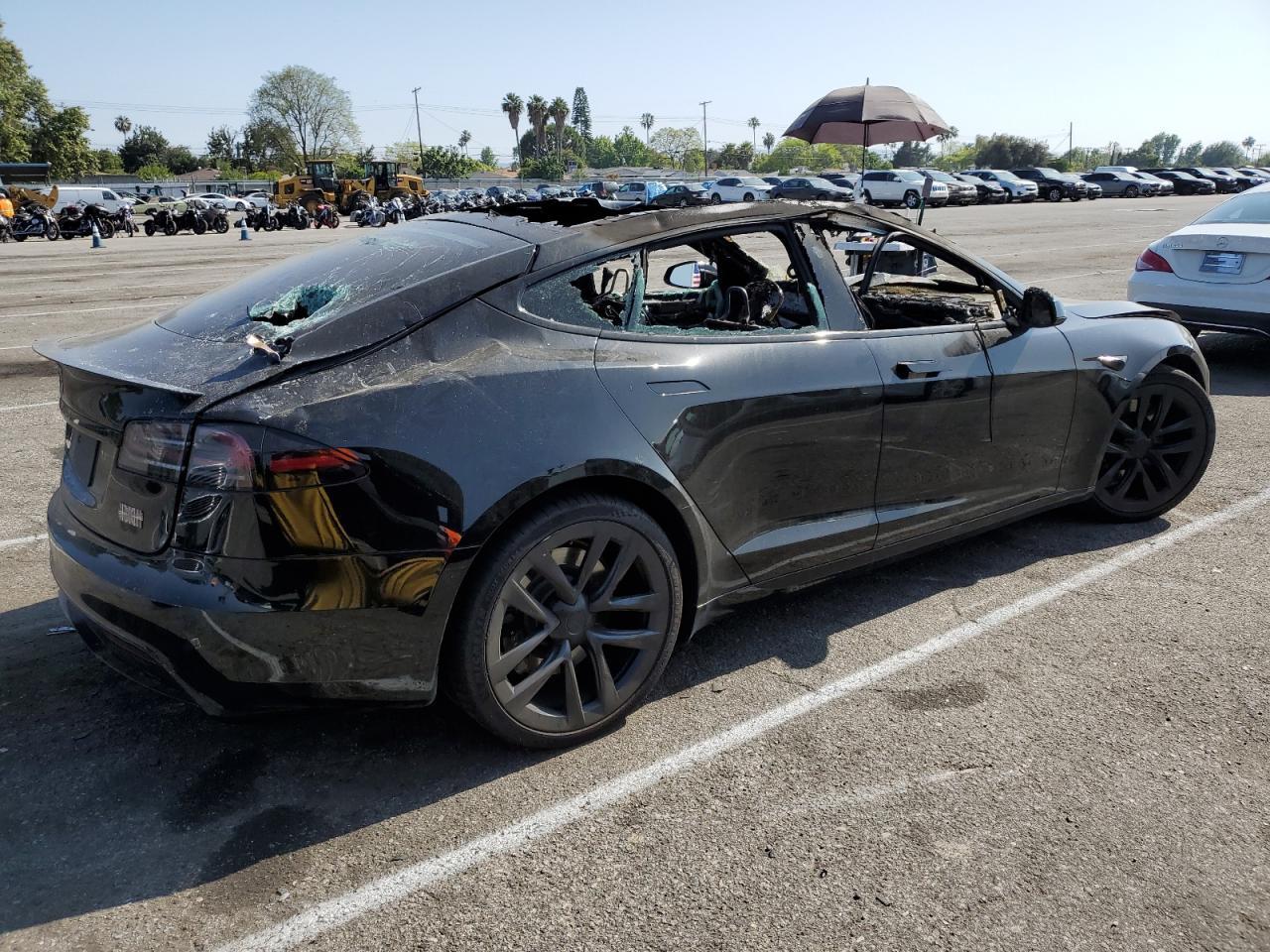 2022 Tesla Model S - Фото 3