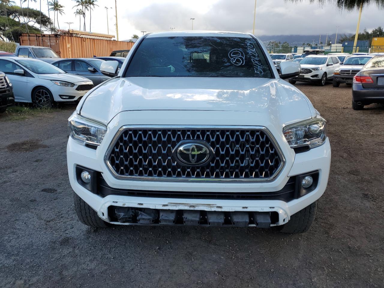 2019 Toyota Tacoma Double Cab - Image 5