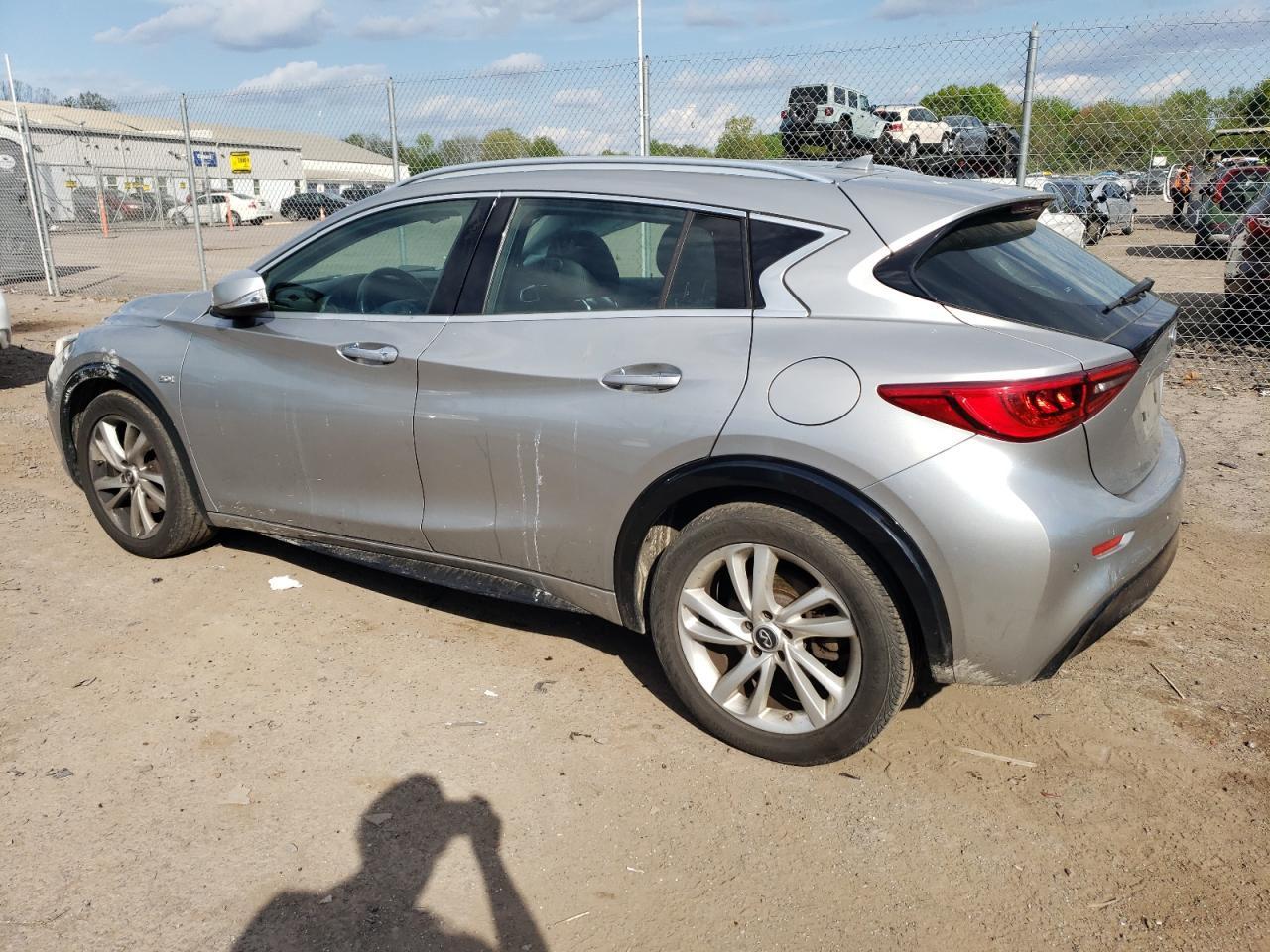 2017 Infiniti Qx30 - Фото 2