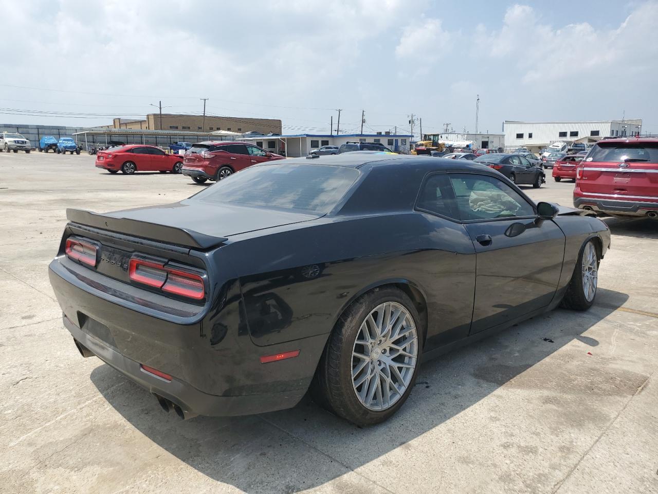 2020 Dodge Challenger Sxt - Фото 3