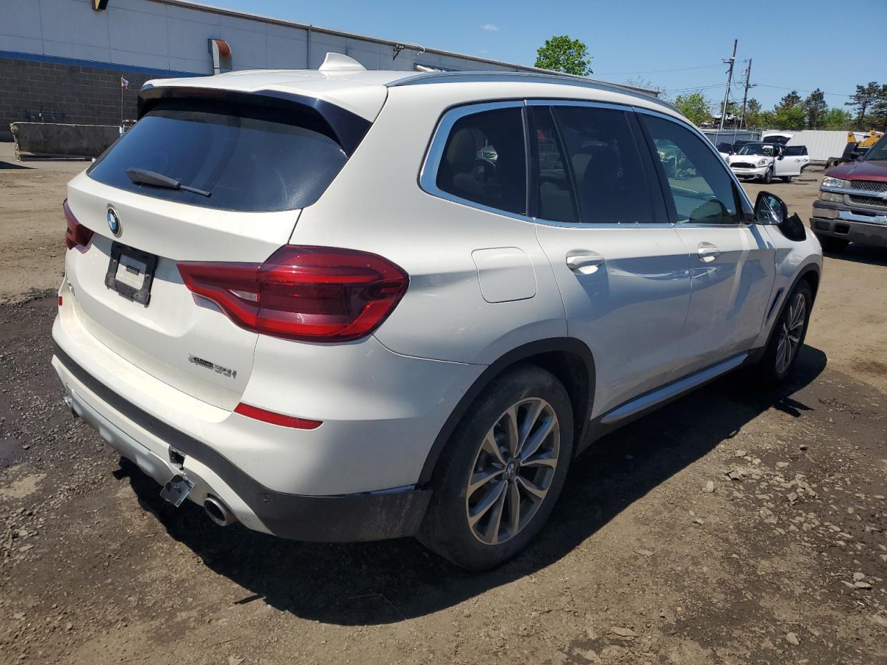 2019 BMW X3 xDrive30I - Фото 3