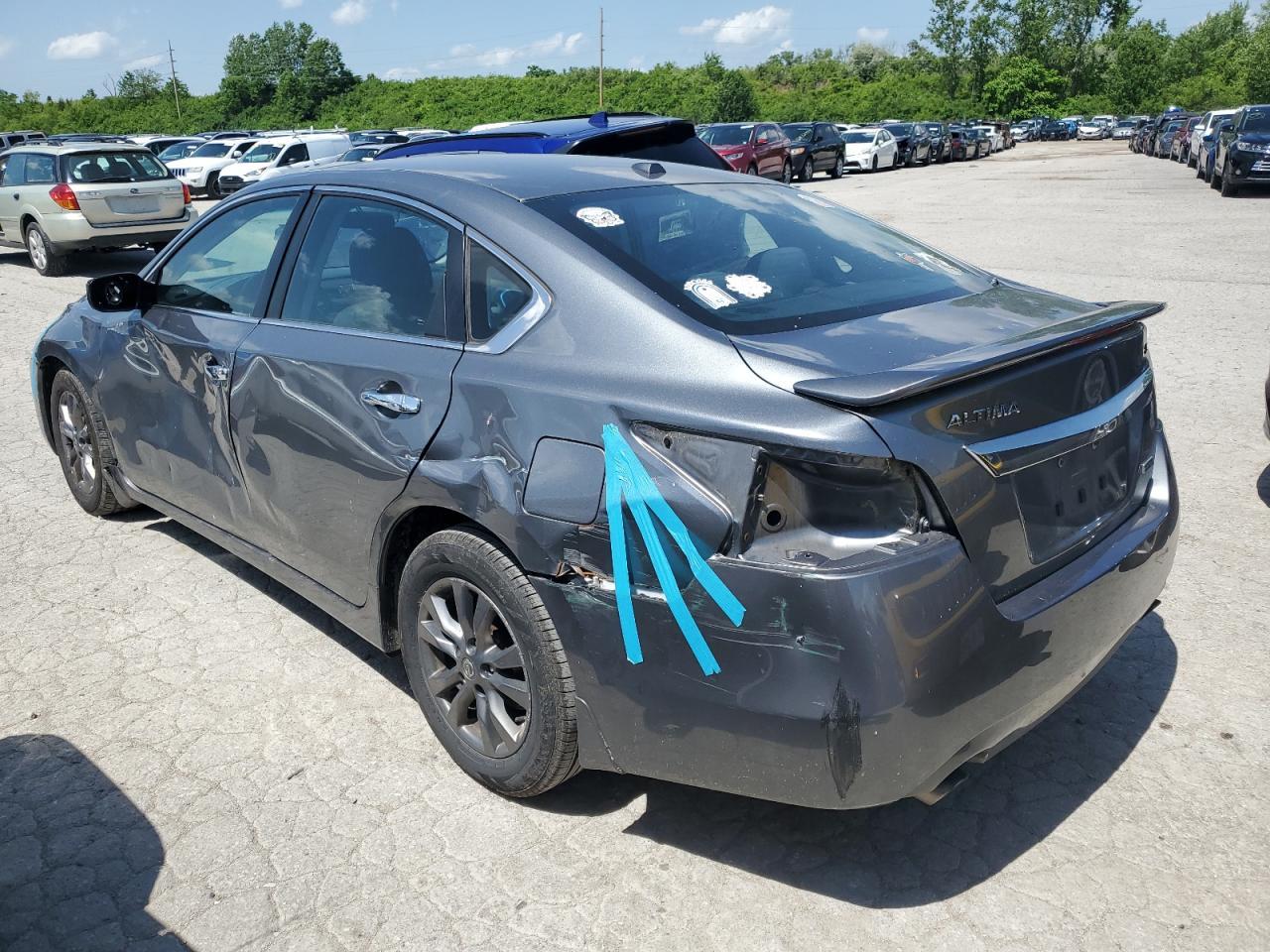 2015 Nissan Altima 2.5 - Image 2
