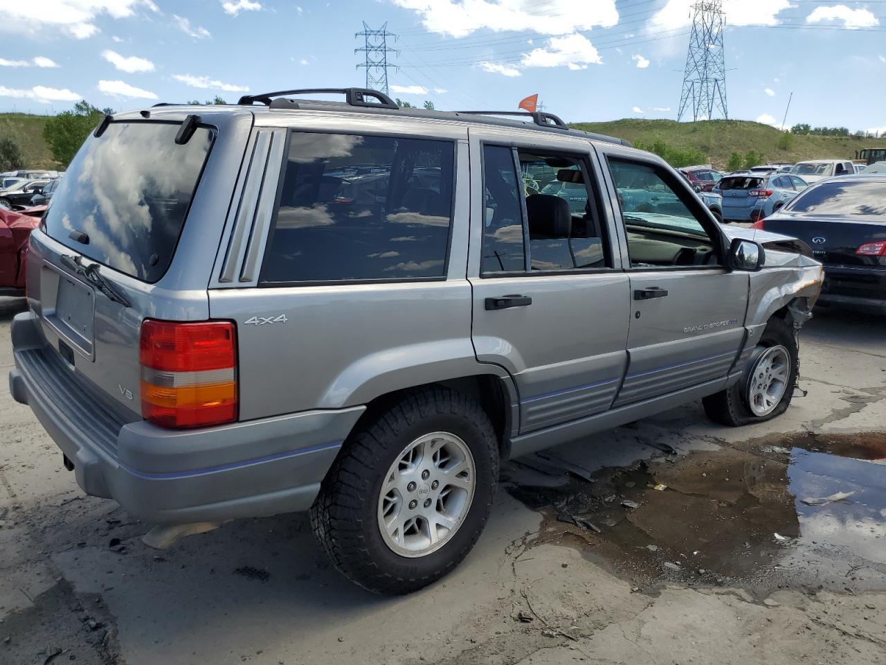 1998 Jeep Grand Cherokee Laredo - Image 3