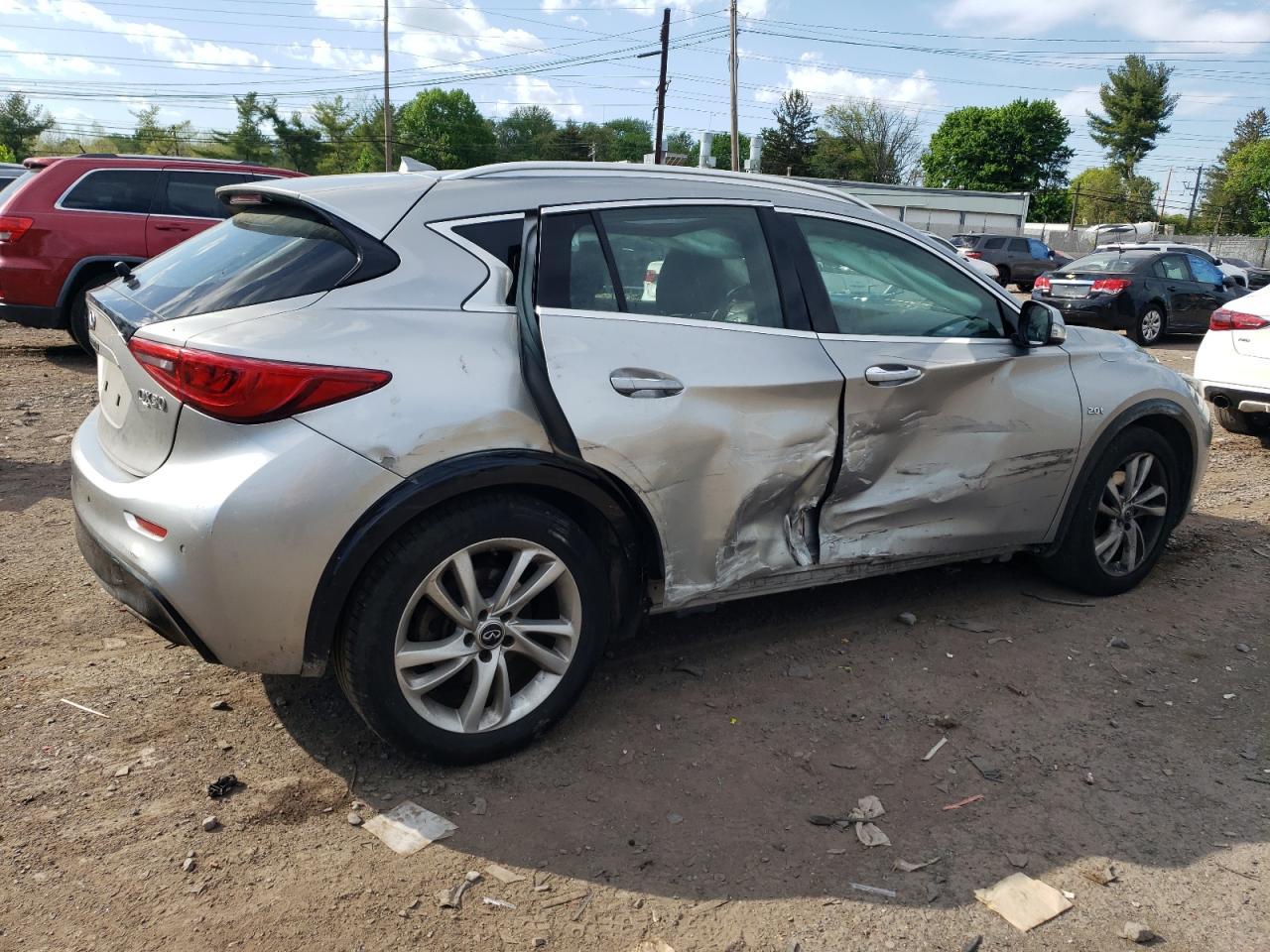 2017 Infiniti Qx30 - Фото 3