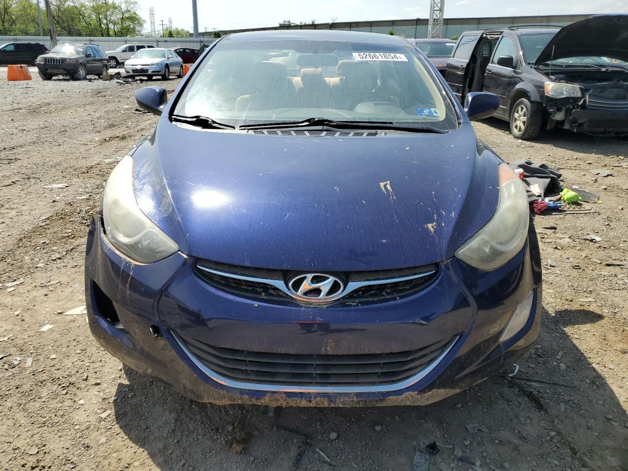 2013 Hyundai Elantra Base - Image 5