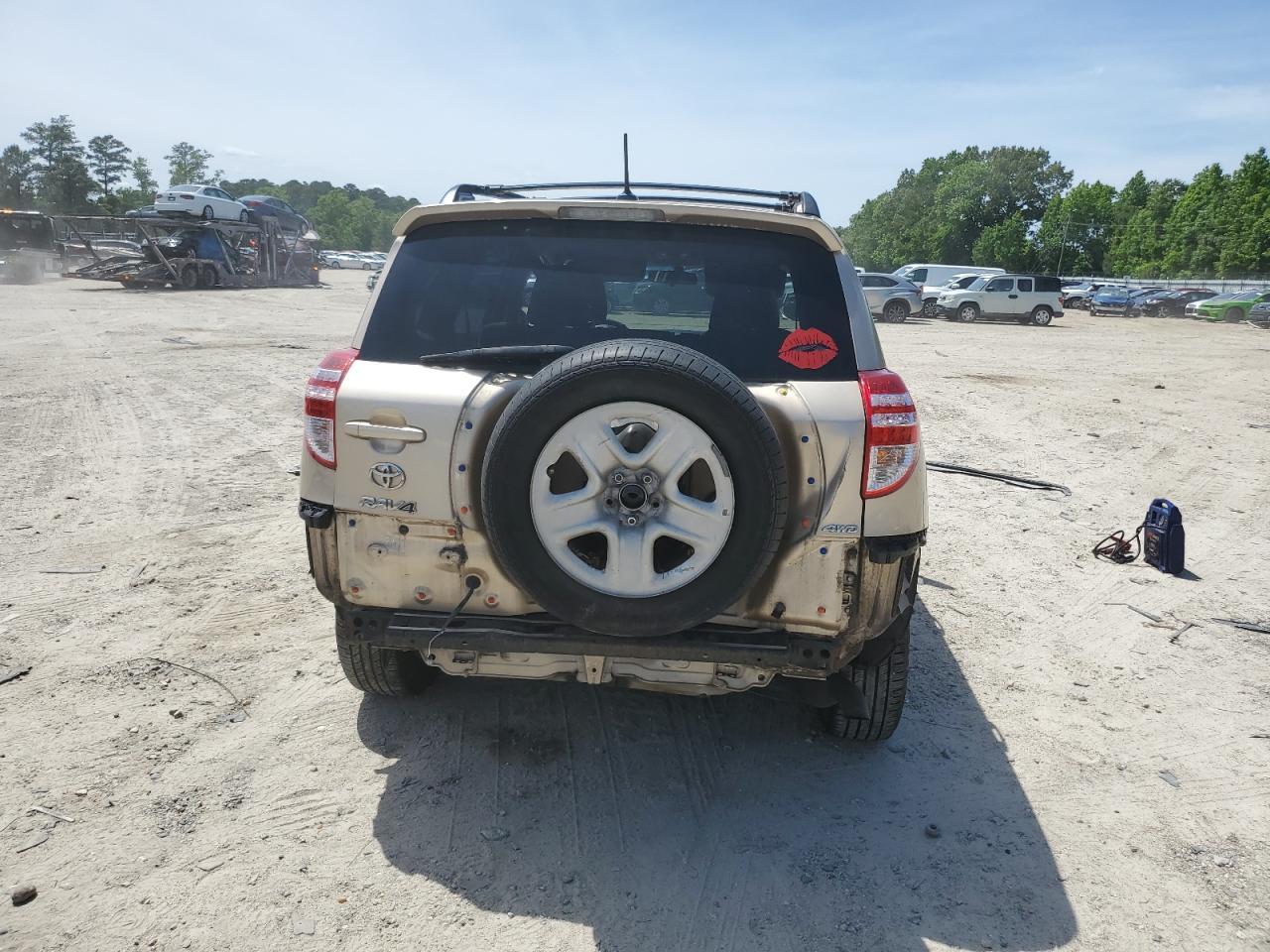 2012 Toyota Rav4 - Image 6