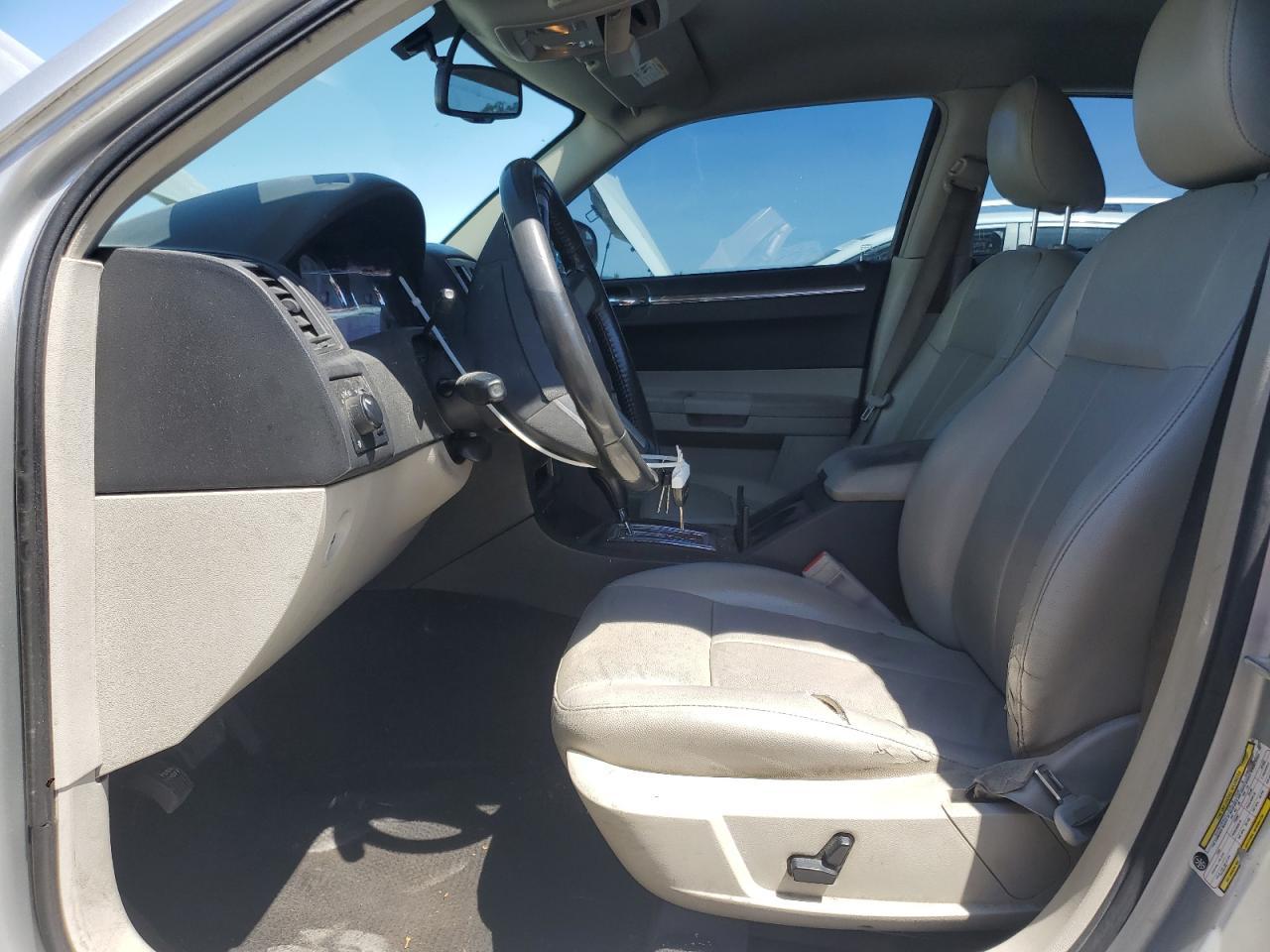 2007 Chrysler 300 Touring - Фото 7