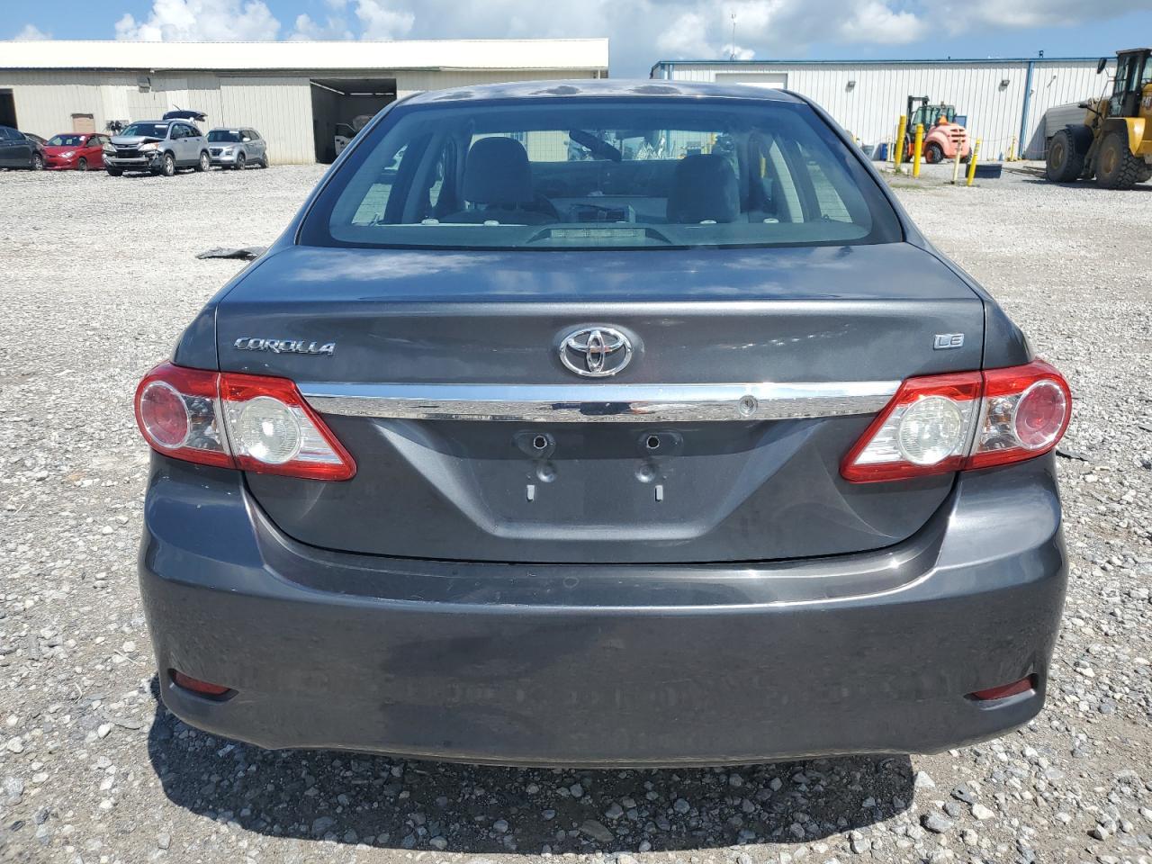 2011 Toyota Corolla Base - Фото 6