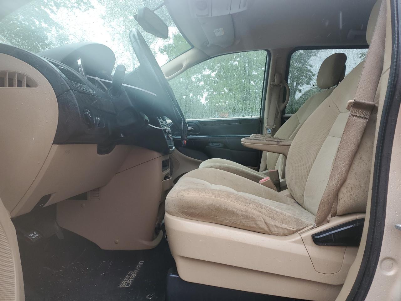 2016 Dodge Grand Caravan Se - Image 7