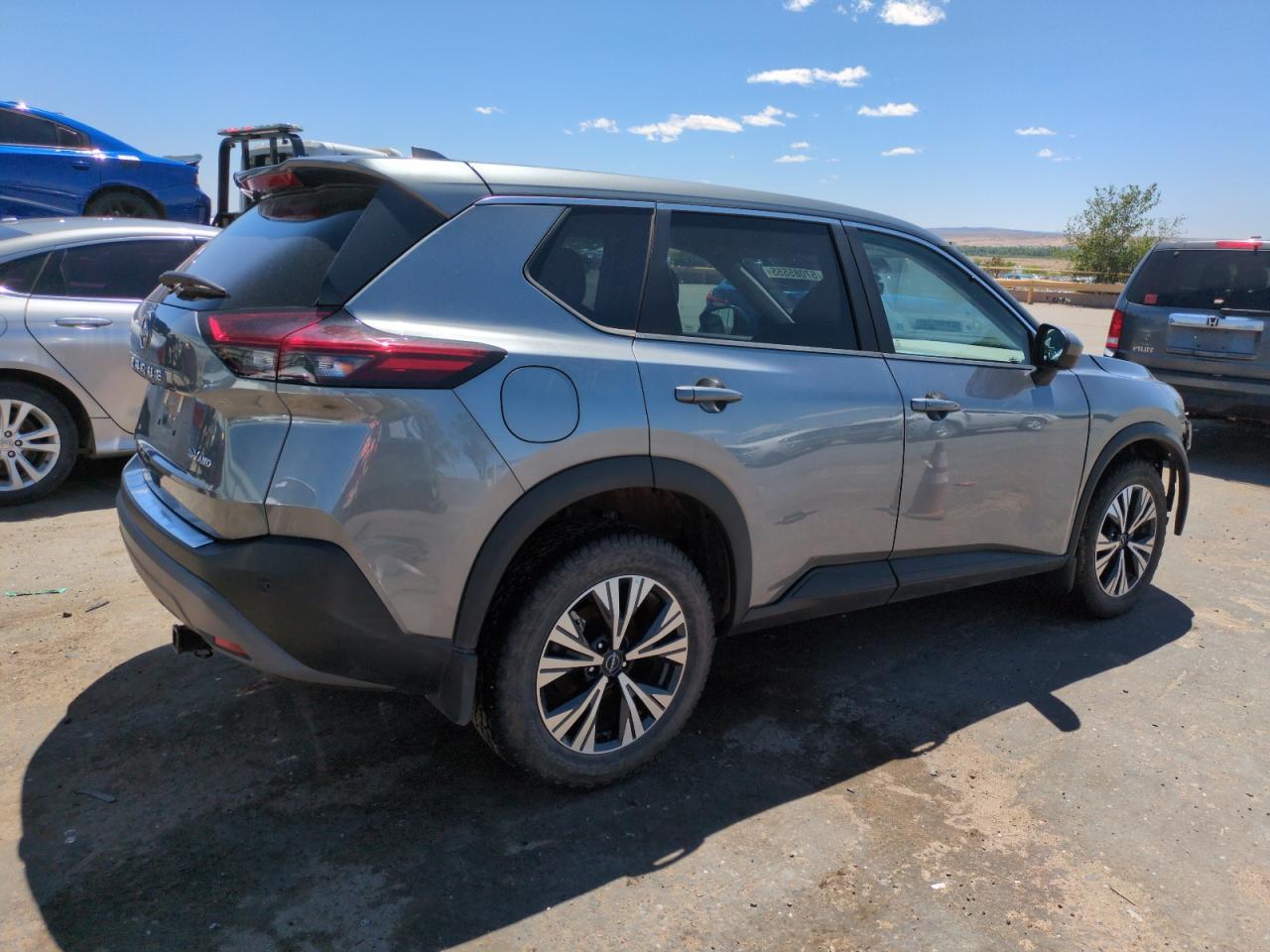 2023 Nissan Rogue Sv - Фото 3